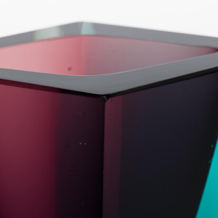 Kaj Franck, a 'Prisma' vase, signed K. Franck, Nuutajärvi Notsjö -59.