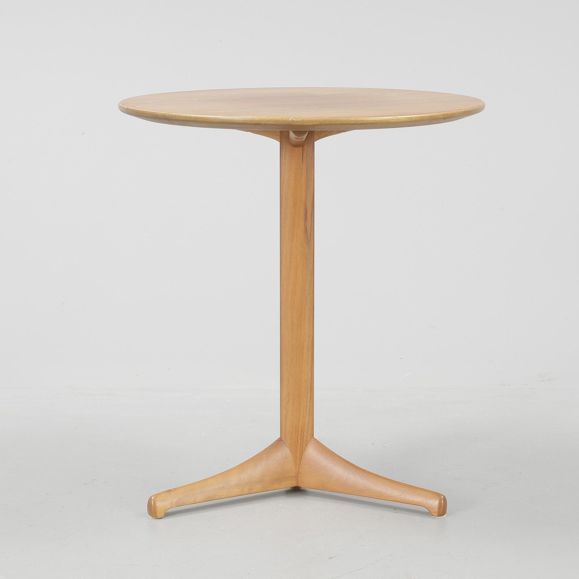 SOFFBORD, "Äpplet" ur serien "Paradiset", Kerstin Hörlin-Holmquist, NKs Triva-serie.