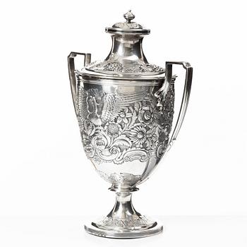 Rebecca Eames & Edward Barnard, a silver cup with lid, London, 1808.