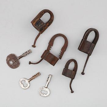 POLHEMSLÅS, 4 st, järn, 1700-/1800-tal.