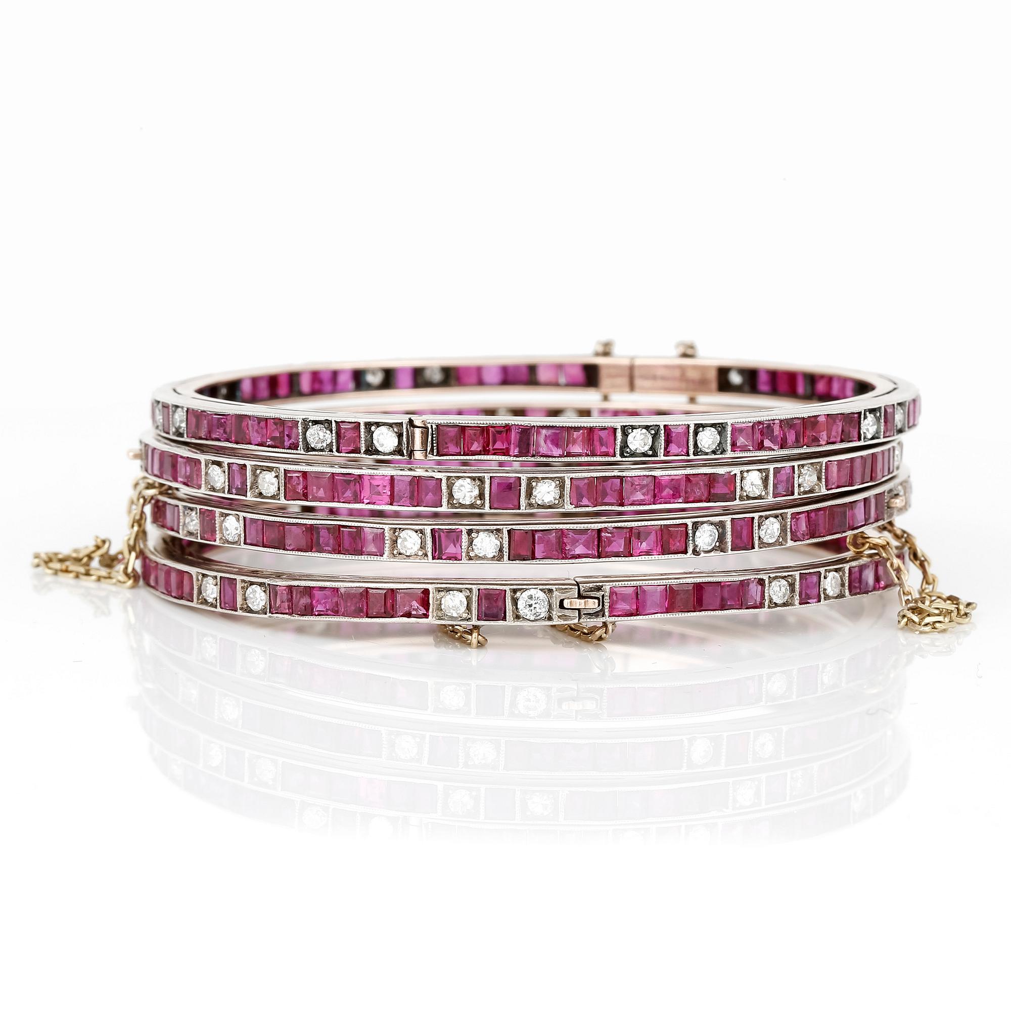 ARMBAND, 4 st, med gammalslipade diamanter och troligen carre slipade rubiner.
