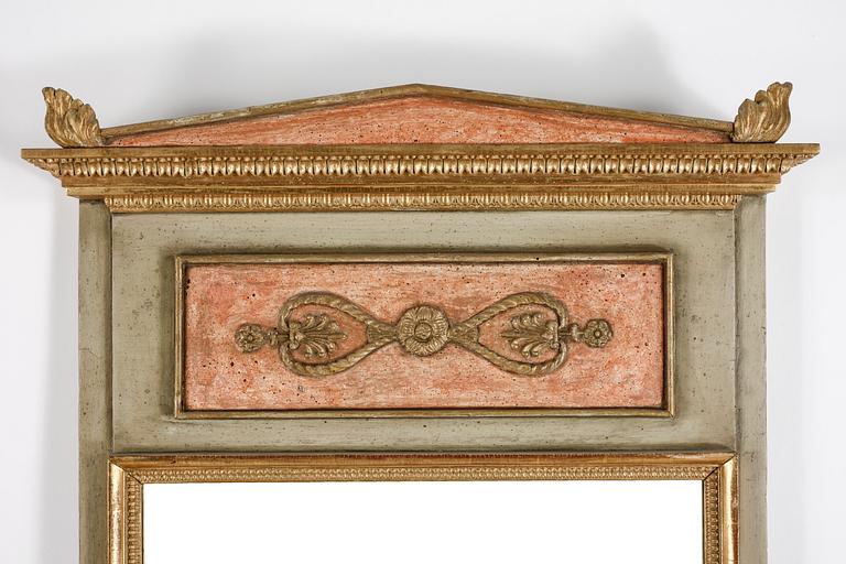 SPEGEL. Empirstil, 1900-talets början.