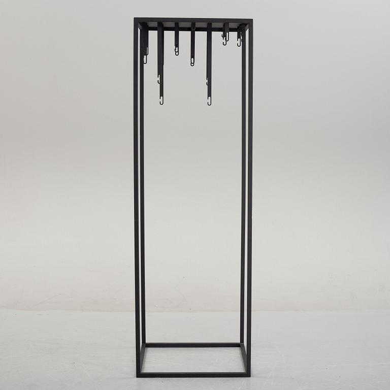 An 'Atelier Floor Hanger' by Alexander Lervik for Design House Stockholm, 2020.
