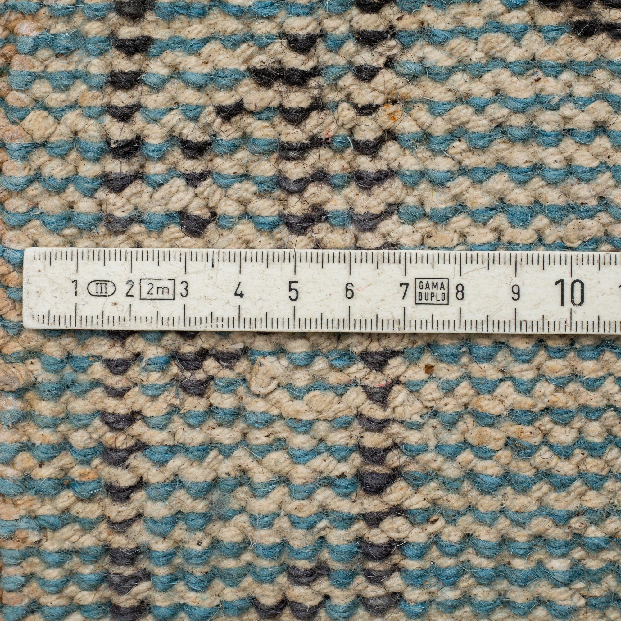 An oriental carpet, ca 365 x 264 cm.