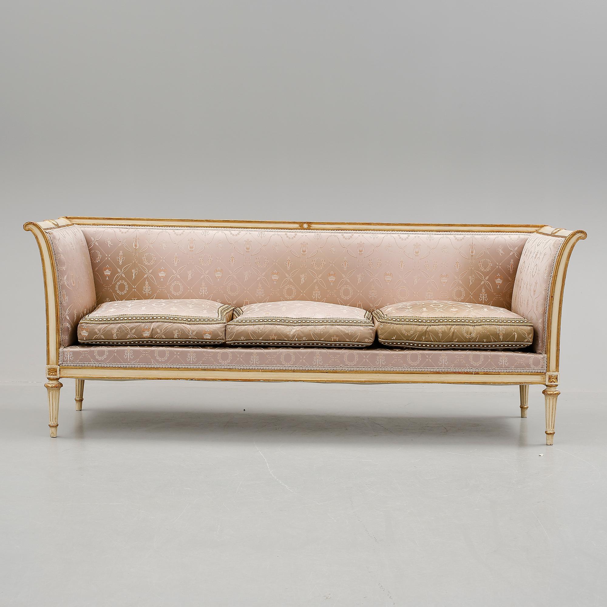 SALONGSGRUPP, 3 delar, Louis XVI-stil, Spanien, 1900-talets första hälft.