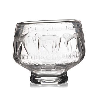 8. Erik Höglund, an engraved glass bowl, Boda, Sweden 1950's.