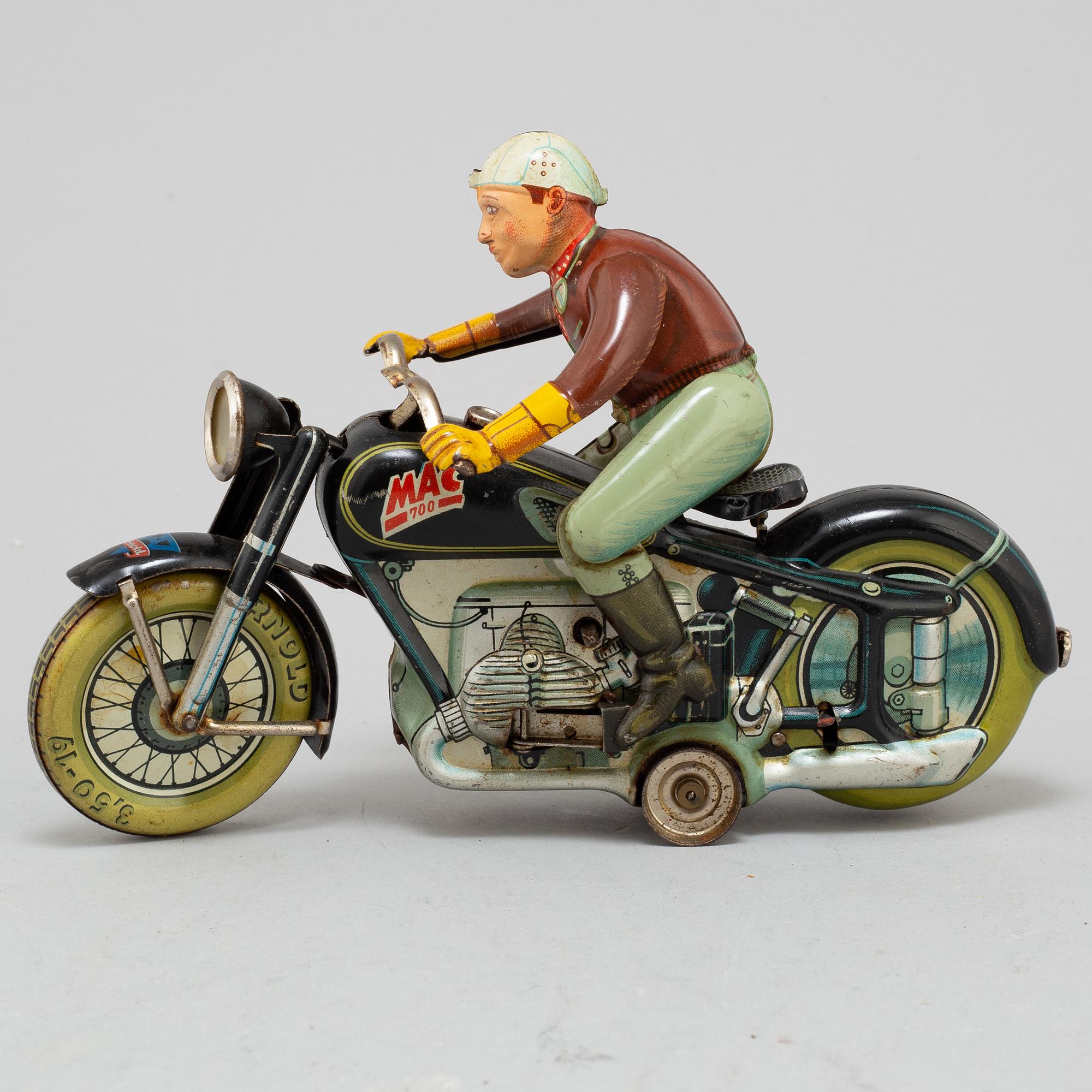 A tinplate Arnold Mac 700 motorcycle, Germany, 1950s.