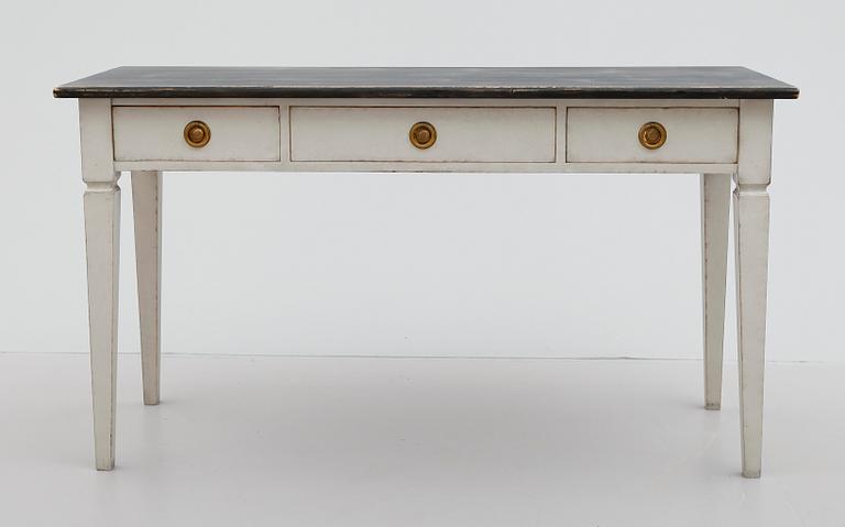 SIDEBOARD, gustaviansk stil, 1900-talets andra hälft.