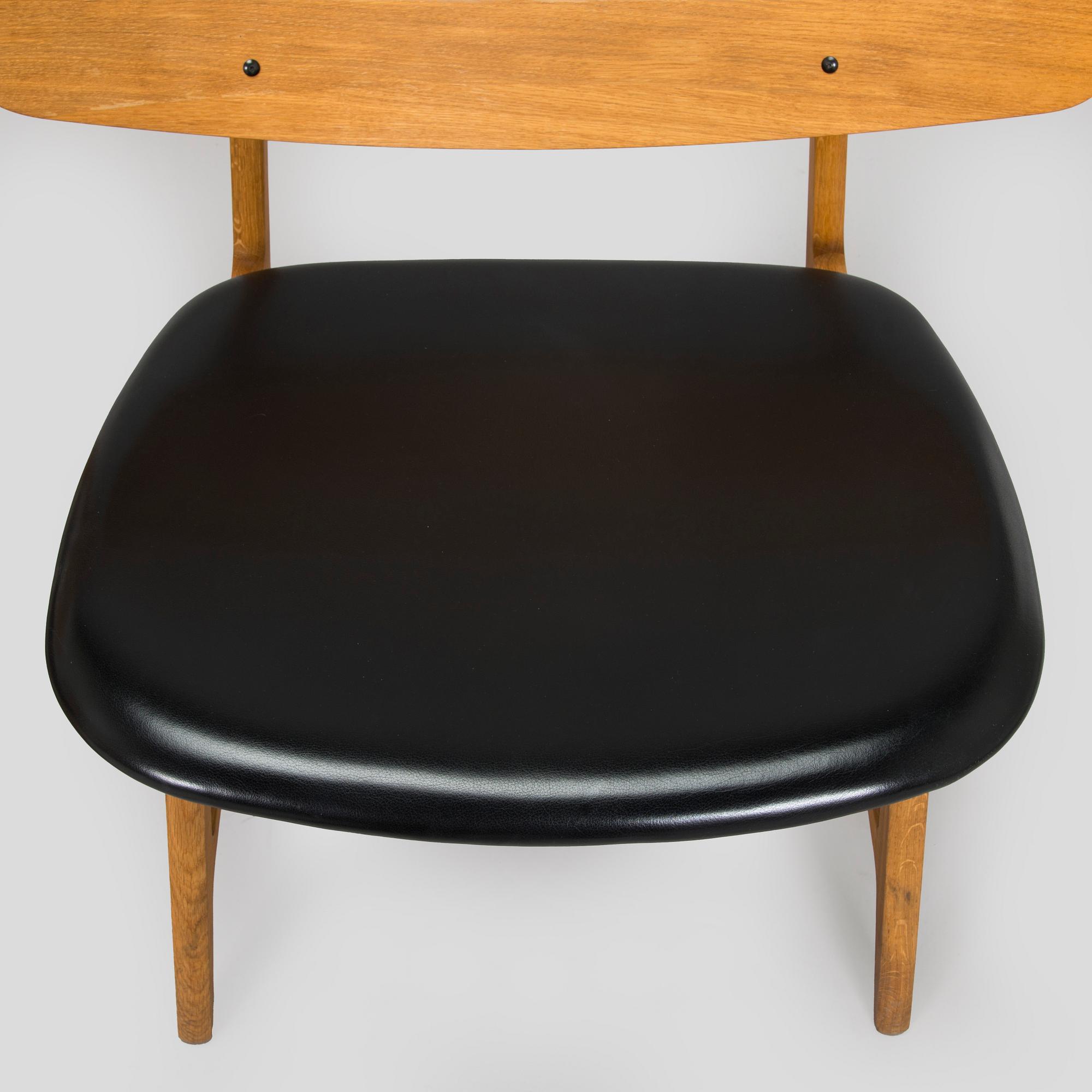 Henrik Pedersen, a pair of 'Siko' lounge chairs for Houe, Denmark.