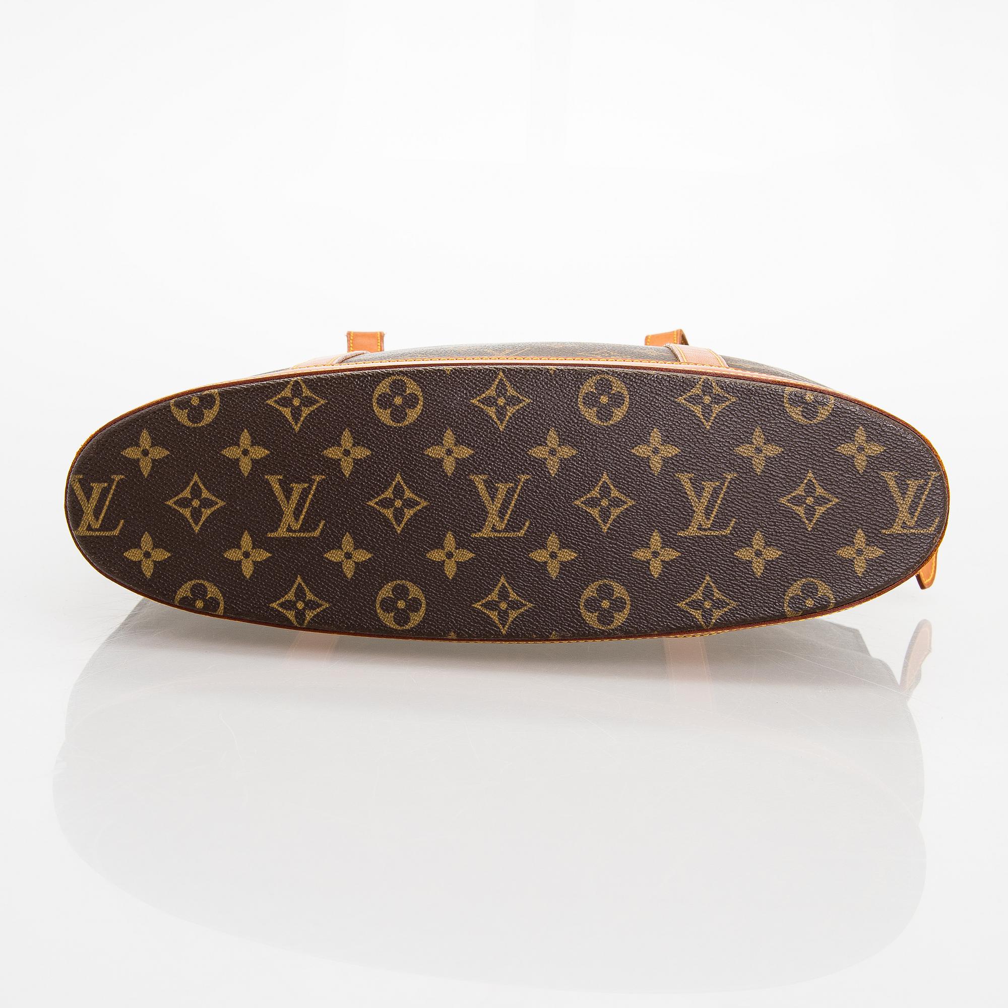 Louis Vuitton, Monogram Canvas 'Babylone' Bag.