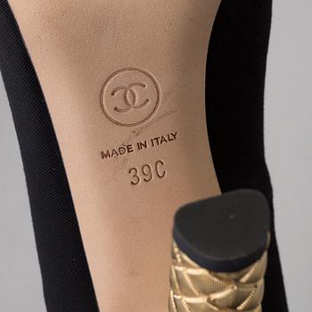 High heels by Chanel, size 39 C.