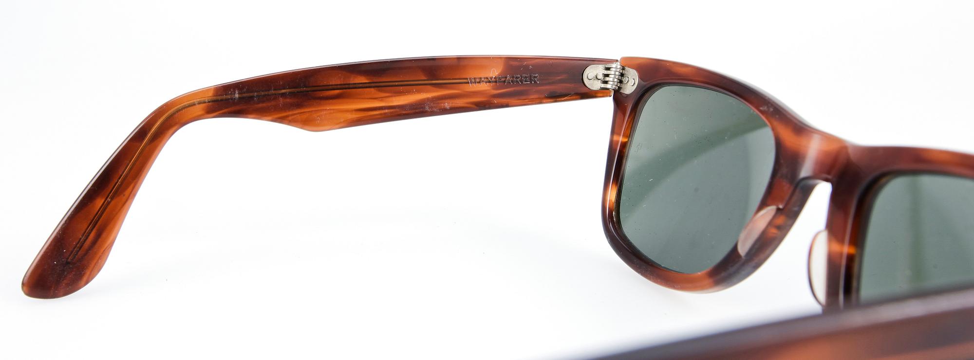 SOLGLASÖGON, "Wayfarer", Ray Ban.
