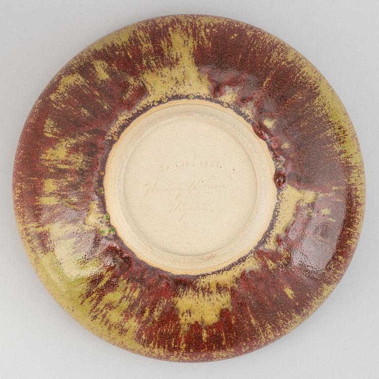 Henning Nilsson, a set of three stoneware bowls for Höganäs, 1966, 1969 and 1984.