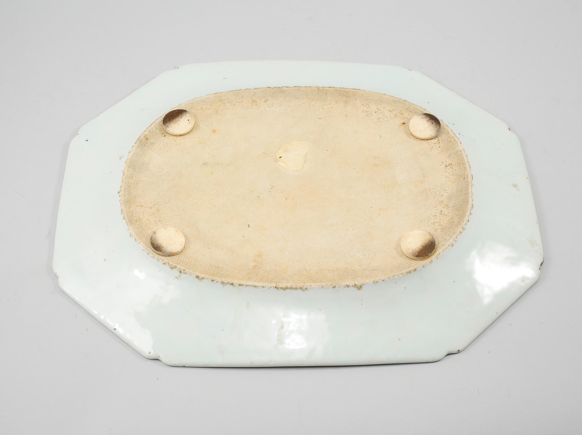 STEKFAT, porslin, Kina, 1700-tal.