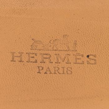 HERMÈS, "H", SANDALER, två par, i storlek 40,5-41.