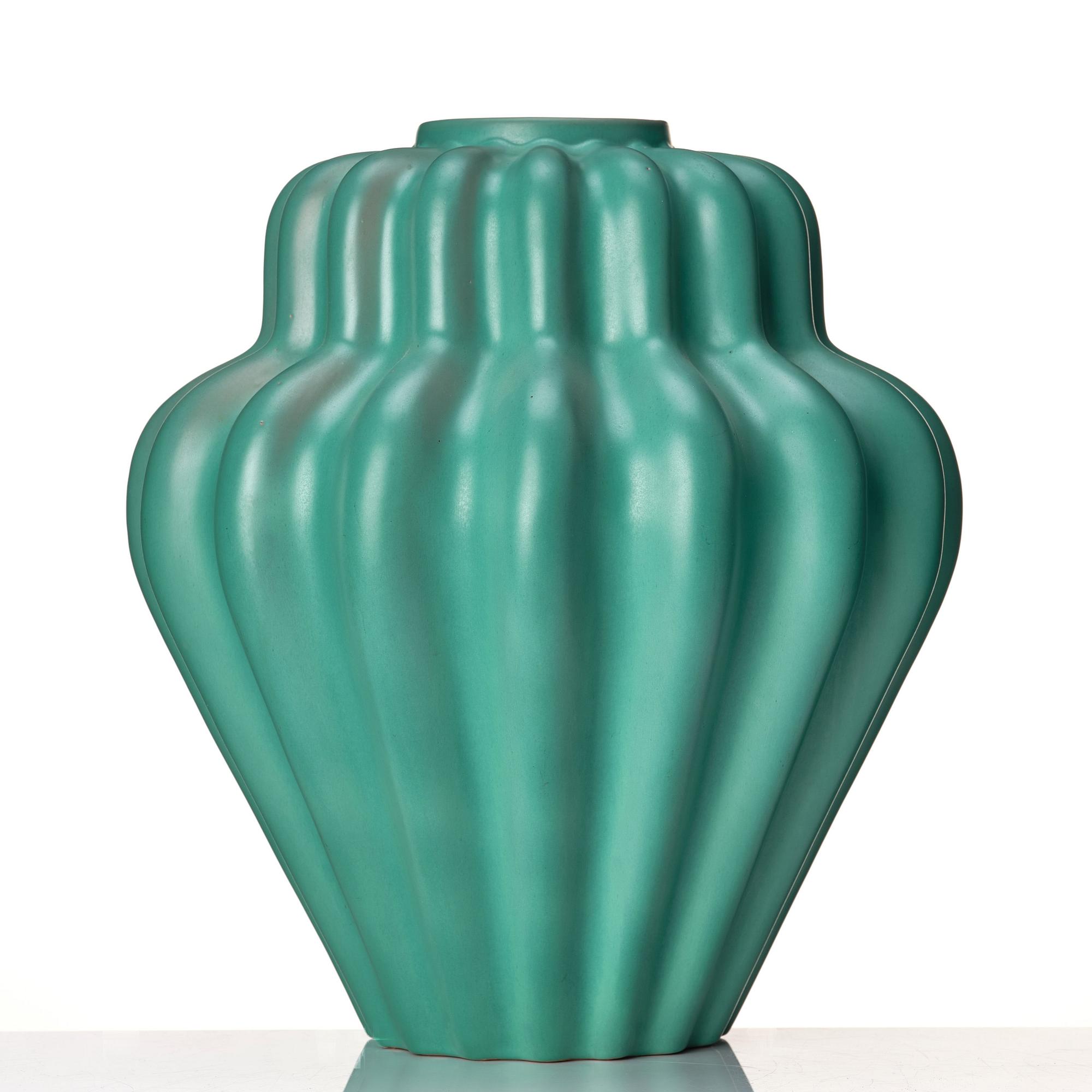 Ewald Dahlskog, two faience vases, Bo Fajans 1930's.