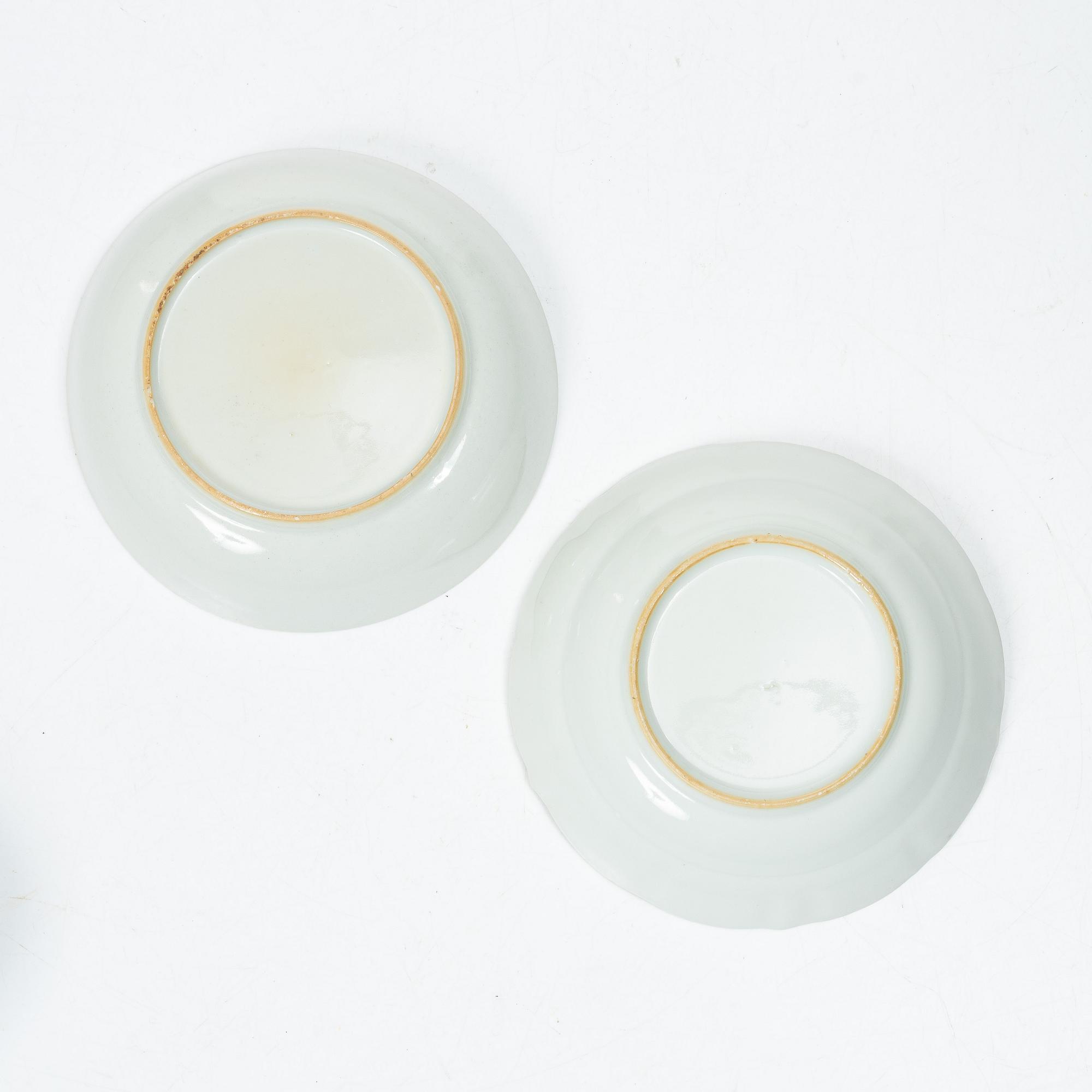 Cups and saucers, 11+7, and a teapot in famille rose with monogram, company porcelain, China, 18th century.