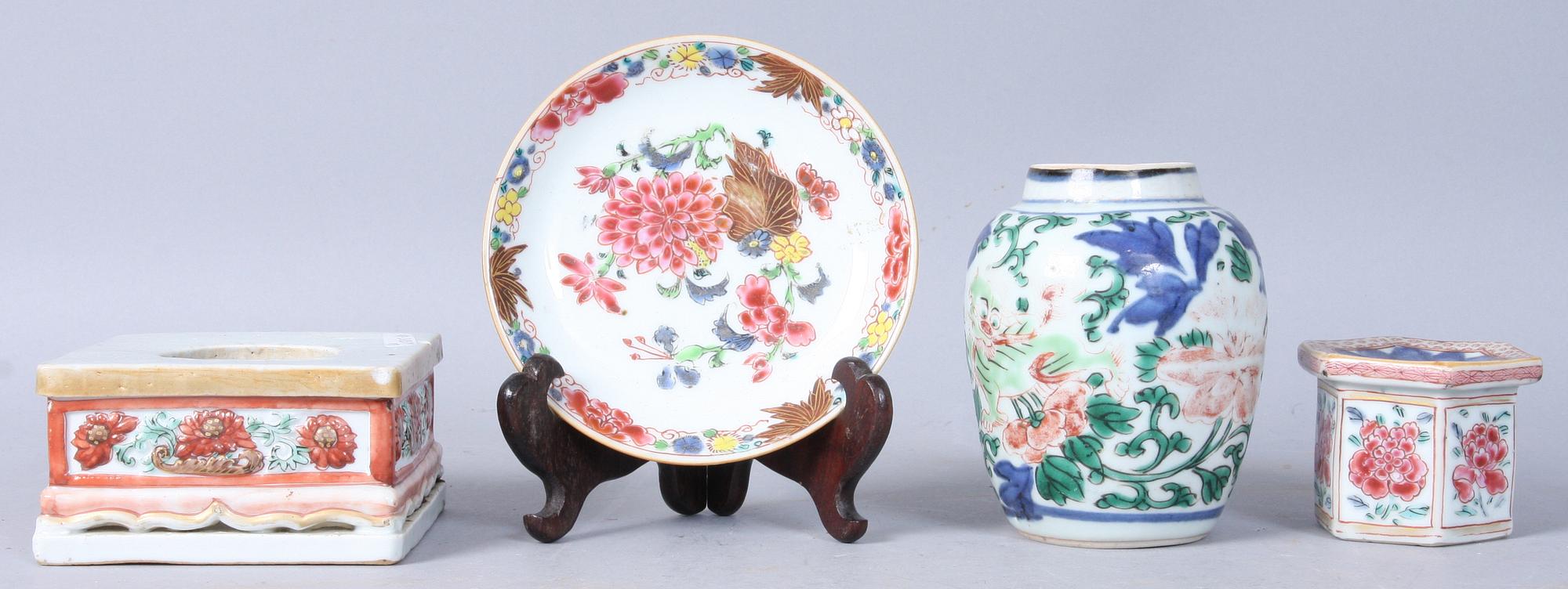 PARTI PORSLIN, fyra delar, Kina, 1600/1700-tal.