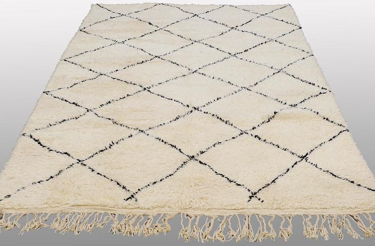 A moroccan rug, 277 x 200 cm.