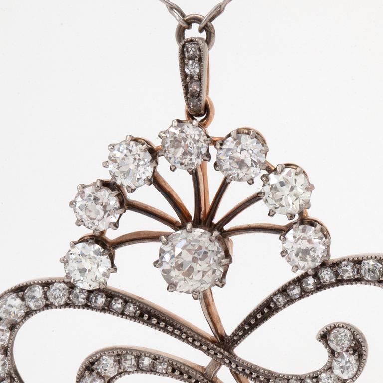 An Edwardian Art Noveau old-cut diamond necklace. Total carat weigh circa 4.15cts.