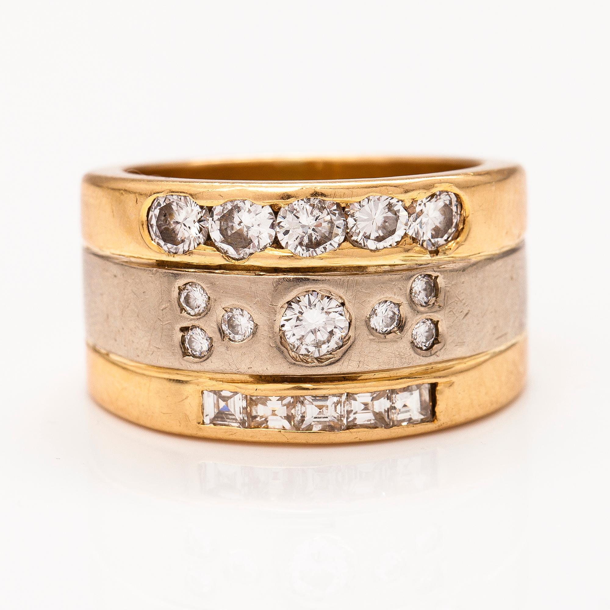 SORMUS, 18K kultaa, briljantti- ja princesshiotut timantit n. 1.67 ct yht. Tmi Kultajussi, Helsinki 2004.