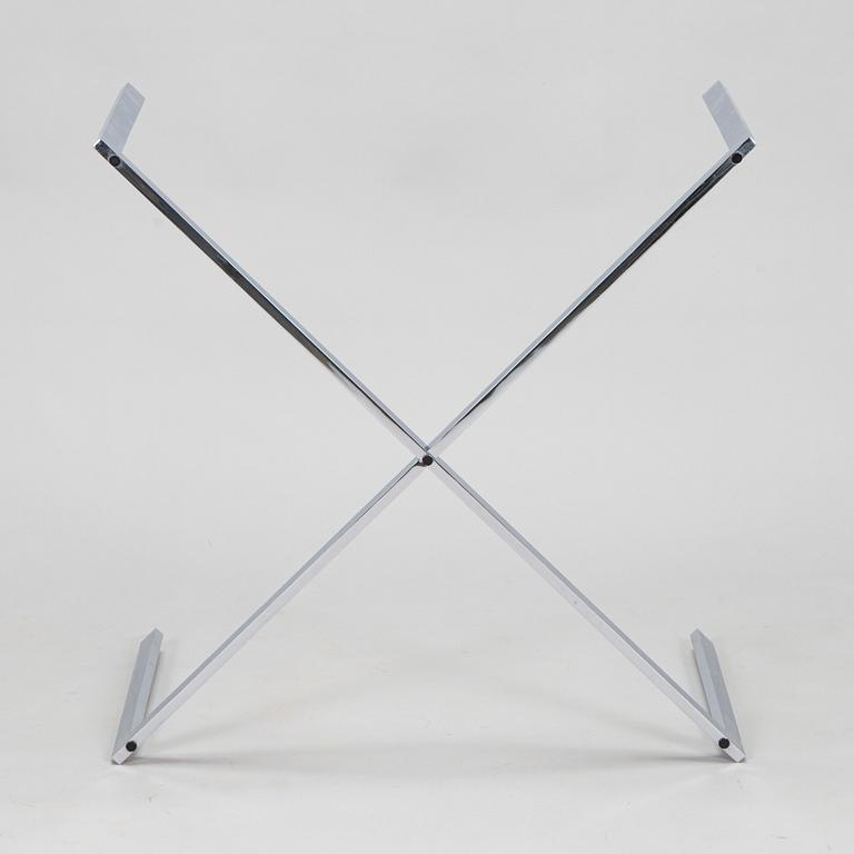 Ludwig Mies van der Rohe,  a 1965 'Barcelona' coffee table for Knoll.