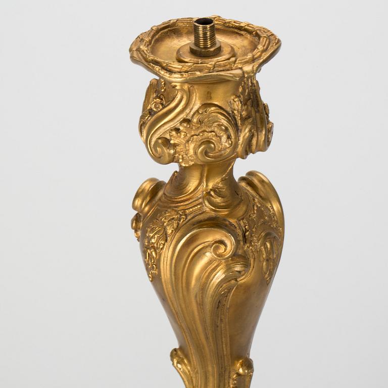 LAMPFOT, Louis XV-stil, 1900-tal, brons.