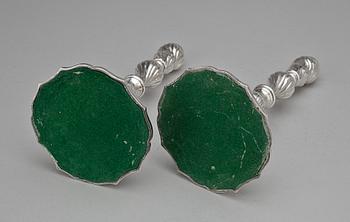 LJUSSTAKAR, ett par, sterlingsilver, svenska importstämplar, rokokostil, 1900-tal.