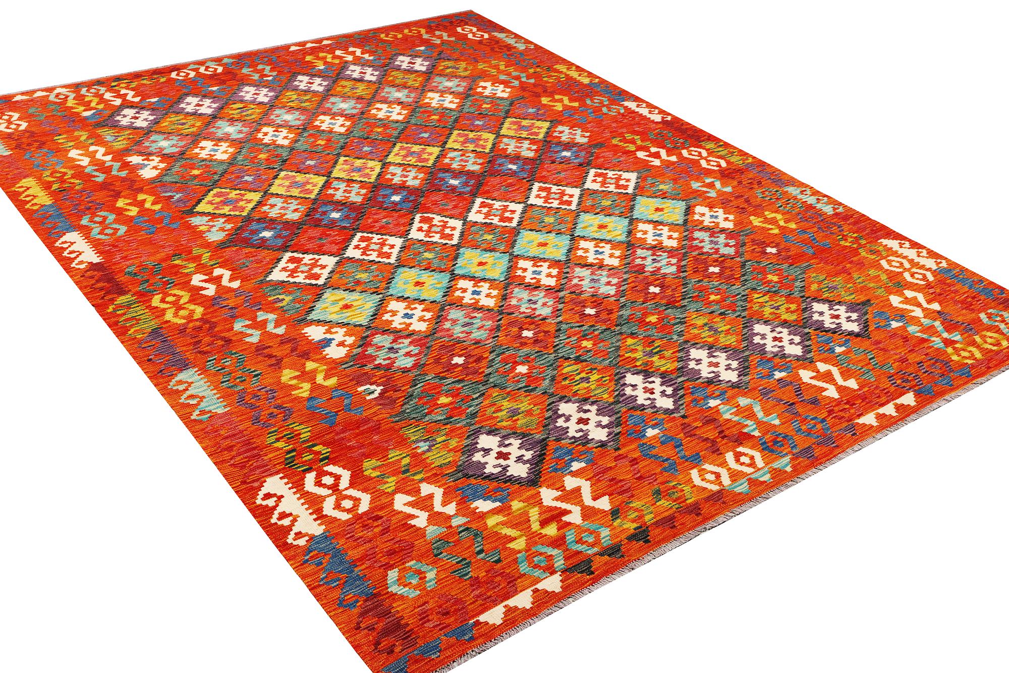 A Kilim carpet, c. 344 x 257 cm.