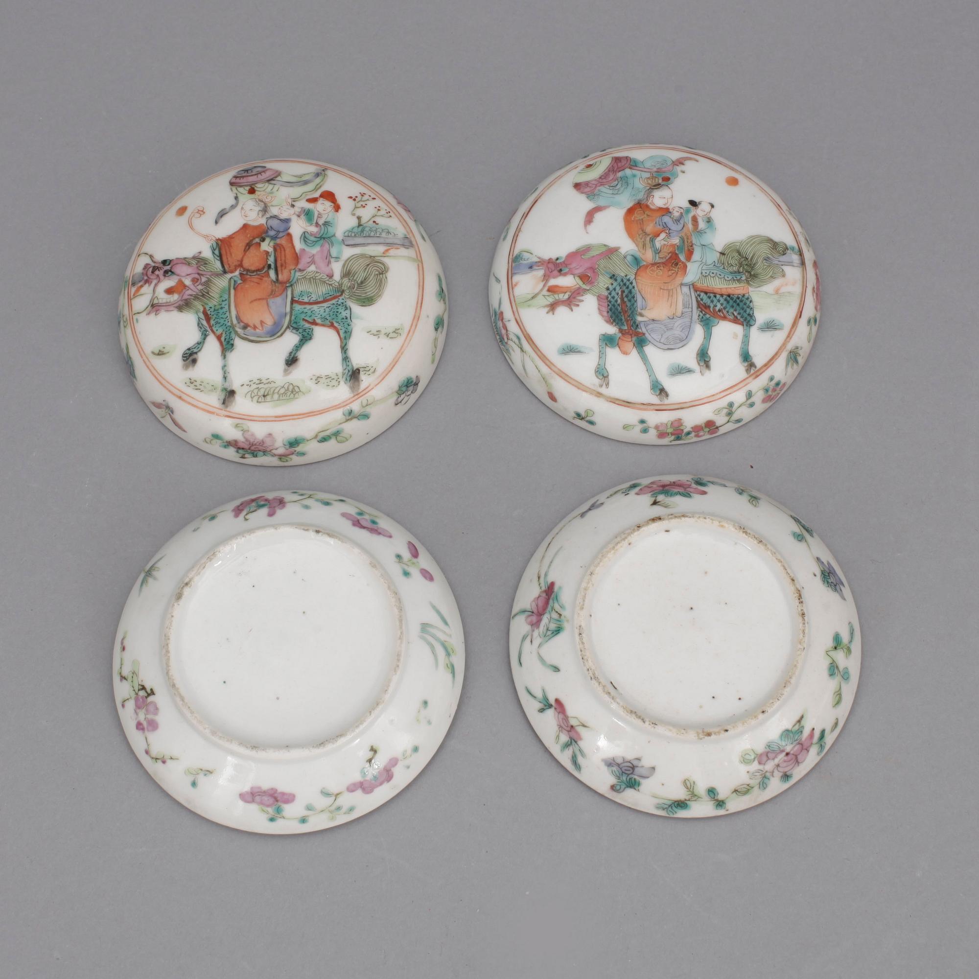 ASKAR, ett par, porslin, Kina. 1800-talets slut.