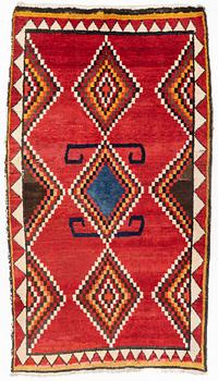 A semi antique Khersake-Bakhtiarirug, c. 282 x 153 cm.