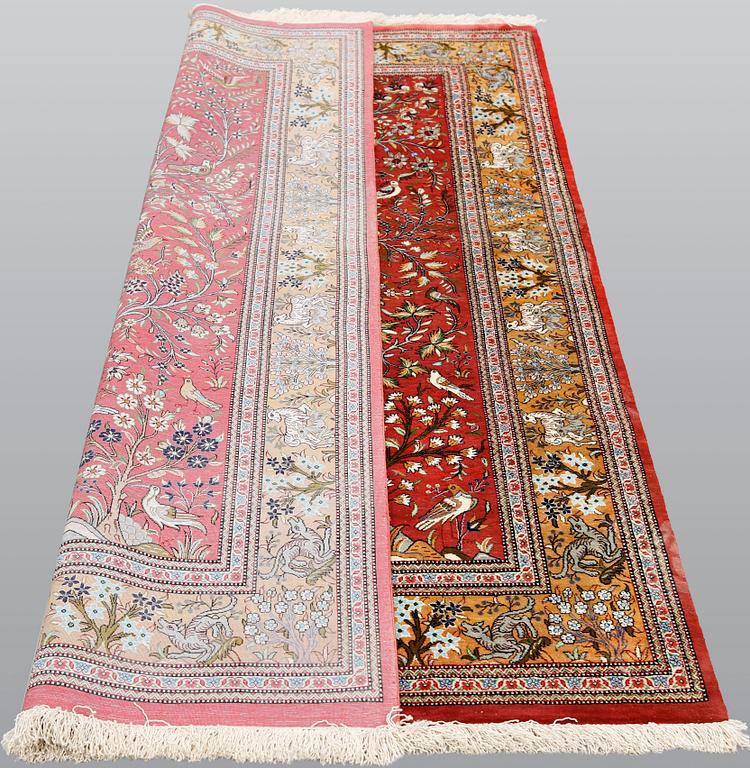 A Gohm figural rug, silk, signed, c. 149 x 96 cm.