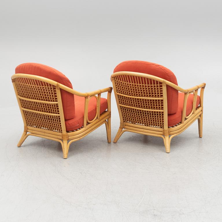 Soffbord, samt fåtöljer, ett par, Sverige, 1900-talets andra hälft.