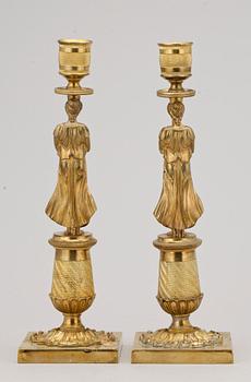 LJUSSTAKAR, ett par, empirestil, 1800-tal.