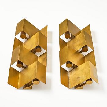 A pair of wall lamps, Scandinavia, 1960s–70s.