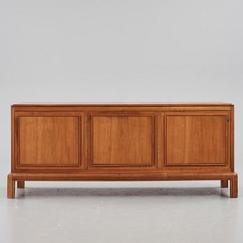 Nils Ahrbom & Helge Zimdahl, sideboard, Stockholm, 1932.