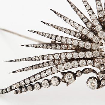 A tiara/brooch in gold and silver set with old- and rose-cut diamonds in a fitted case stamped Fabergé.