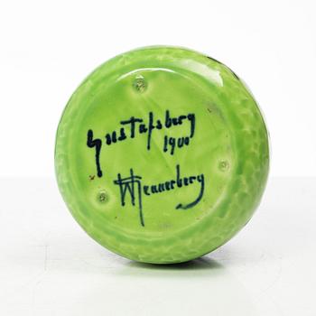 Gunnar G:son Wennerberg, a "sgrafitto" creamware vase, Gustavsberg 1900.