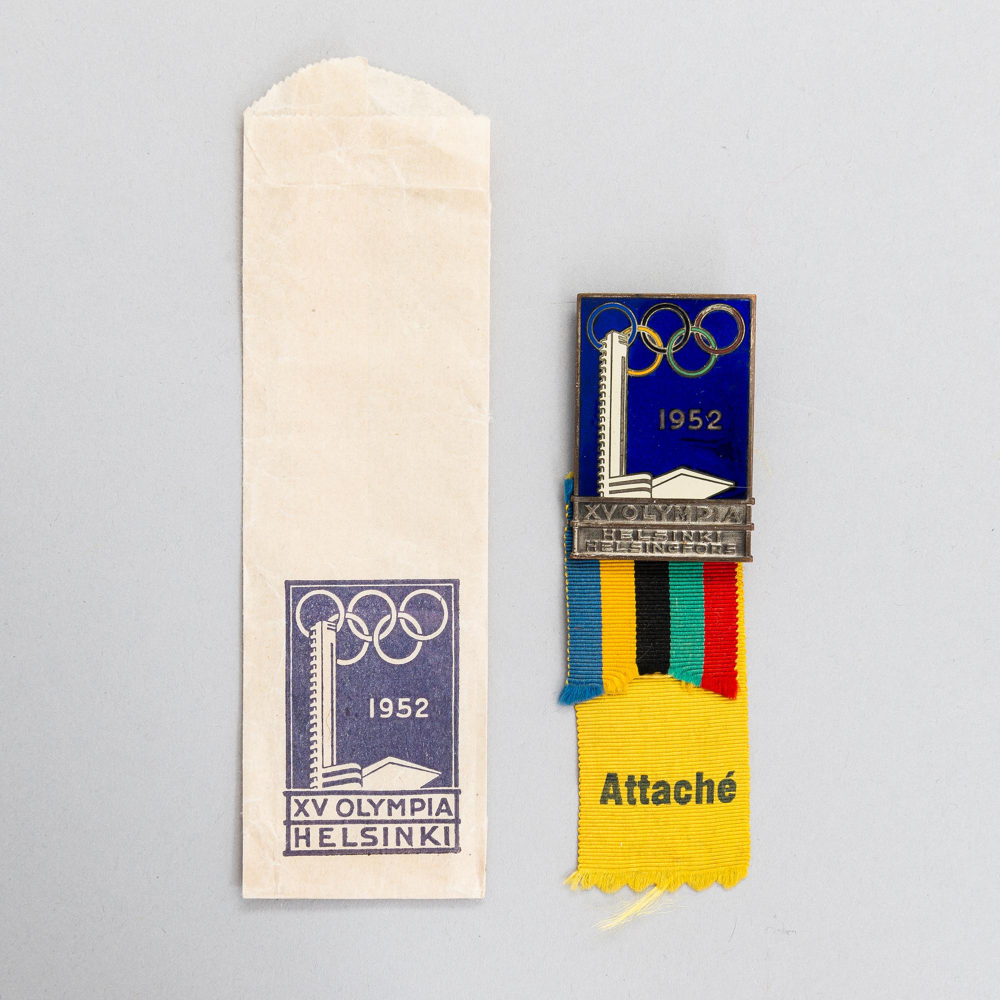 Participant medal, enamelled silver-plated metal. Summer Olympics Helsinki 1952. Finland.