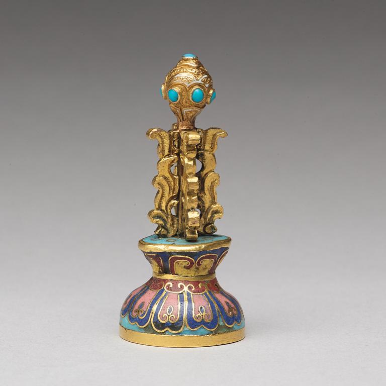 A cloisonné finial/object, Qing dynasty (1664-1912).