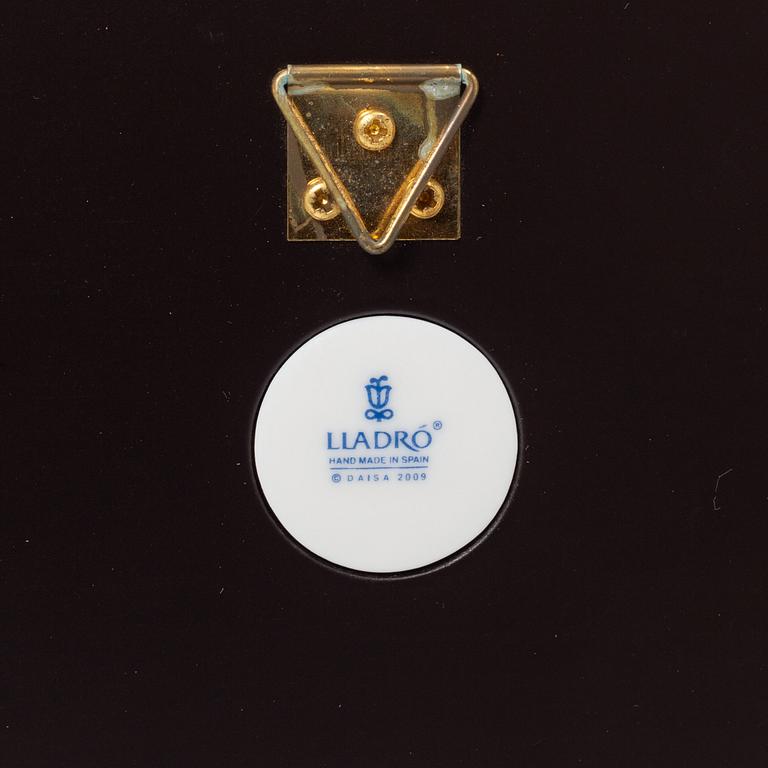 Lladró, figurine, "Imperial dragon fan", Spain.