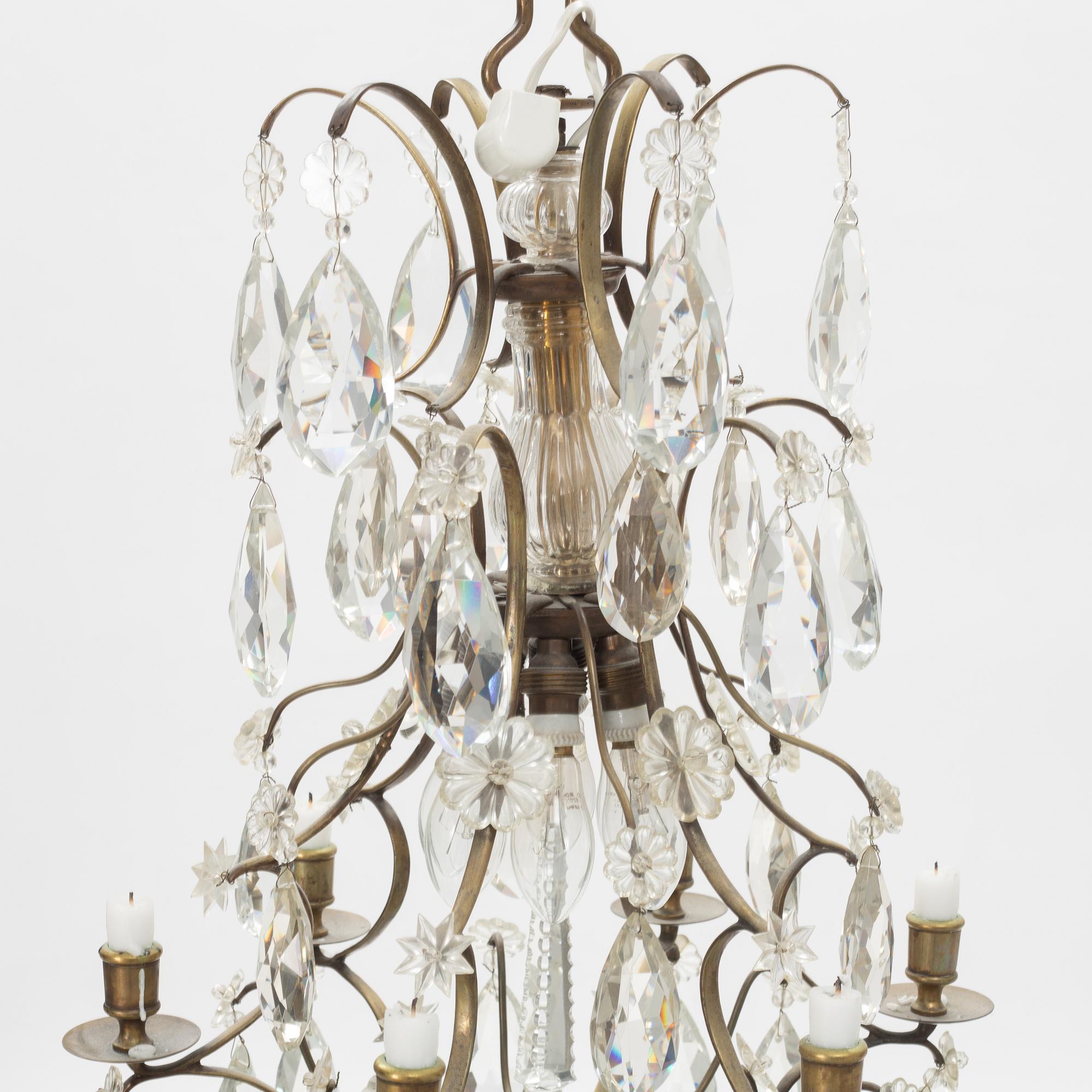 A Baroque style chandelier, first half of the 20th Century.