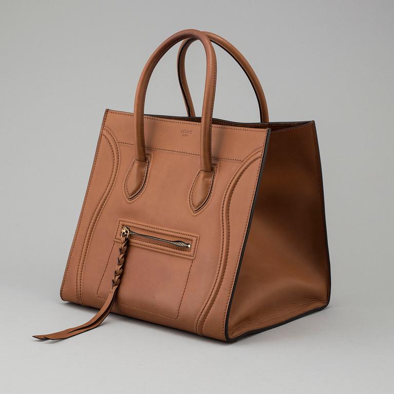 CÉLINE, "Medium Phantom", Bag.