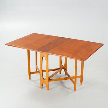 BENDT WINGE, a gateleg table, "Klaffebord nr. 2", Kleppe Møbelfabrikk, 1950/60s.