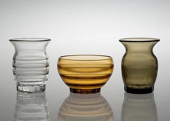 A SET OF GÖRAN HONGELL "Maininki" GLASS ITEMS, 21 pcs.