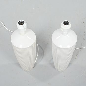 BORDSLAMPOR, ett par, Pentik, 2000-tal.
