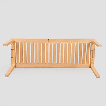 Alvar Aalto, bänk, modell 153A, Artek 1990-tal.