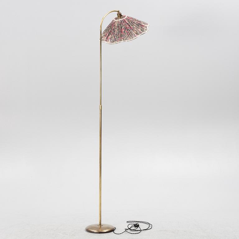 Bertil Brisborg, golvlampa, modell "30085", Nordiska Kompaniet, 1940-tal.