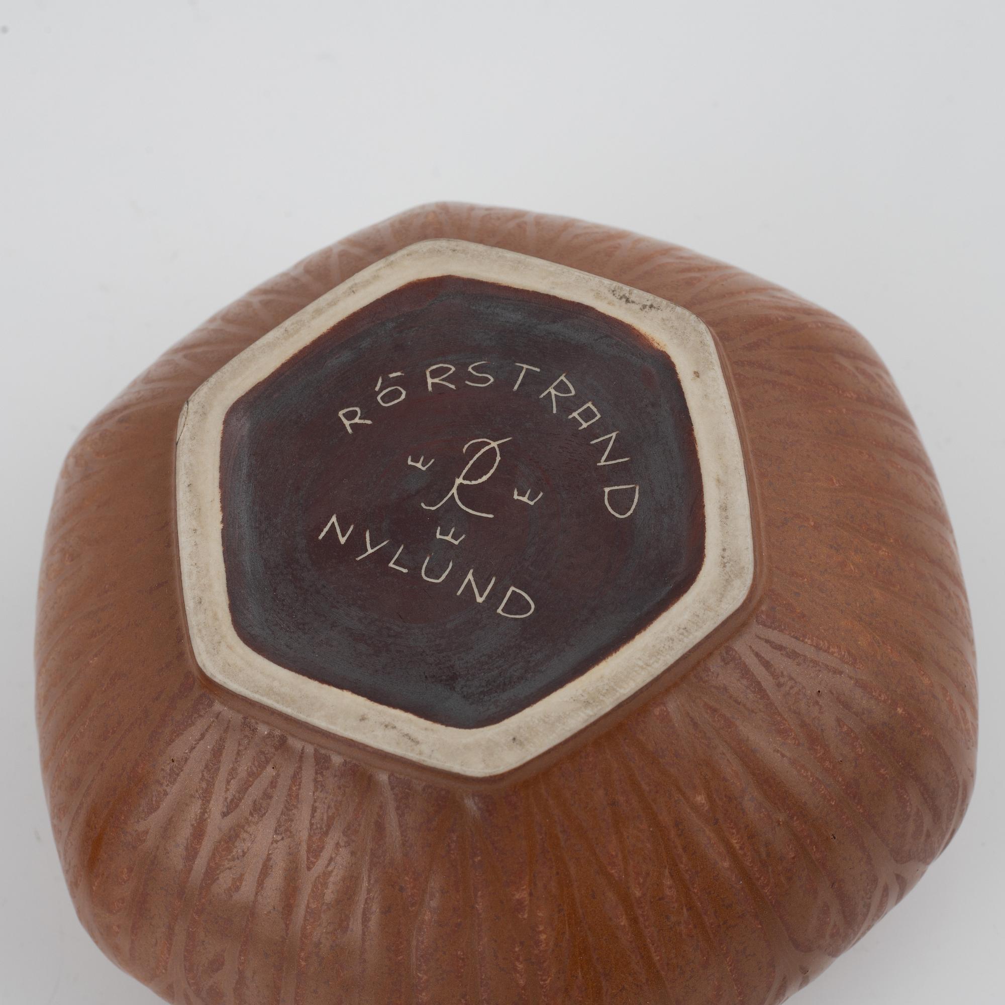 Gunnar Nylund, a lidded jar, Rörstrand.