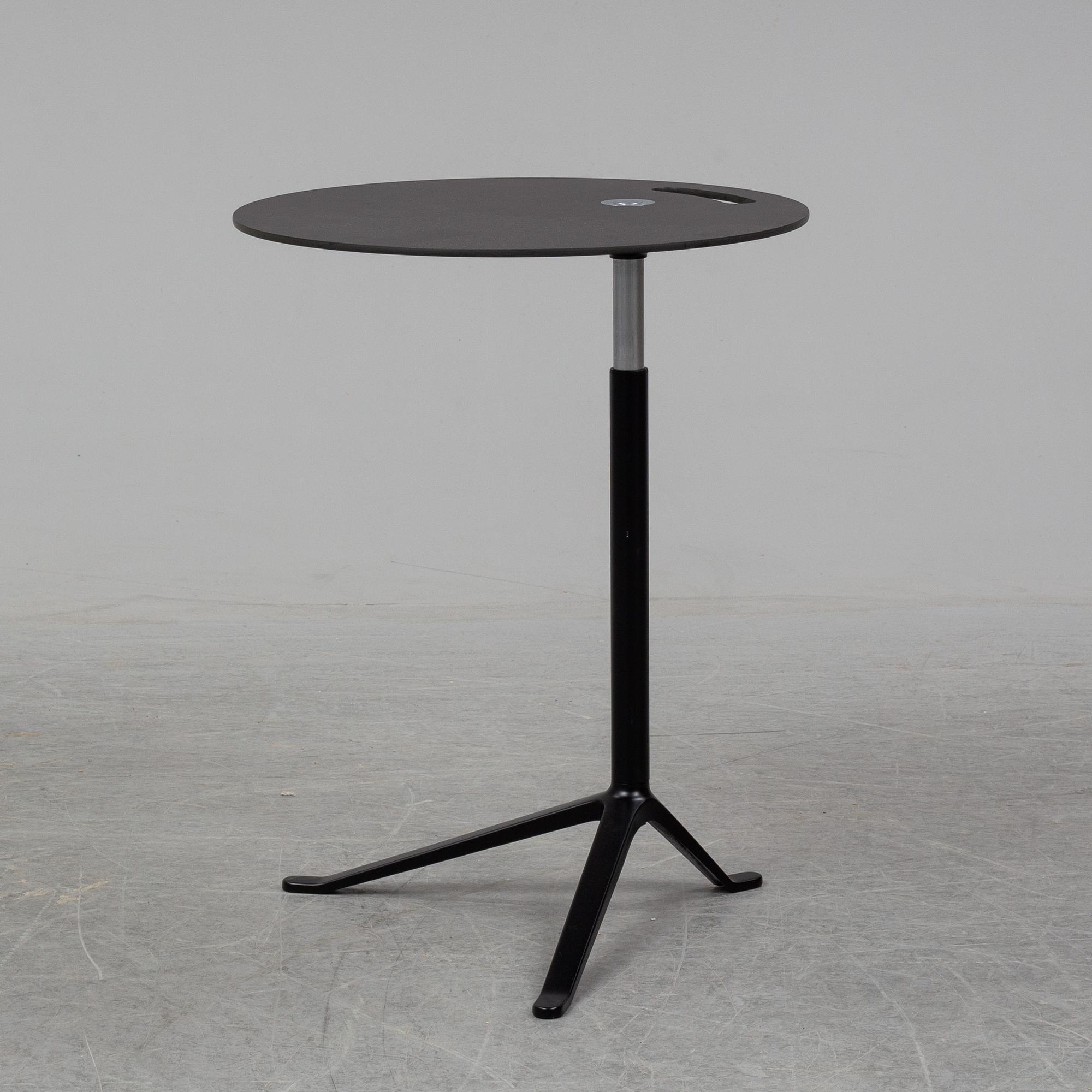 KASPER SALTO, a "Little Friend" side table for Fritz Hansen 2017.